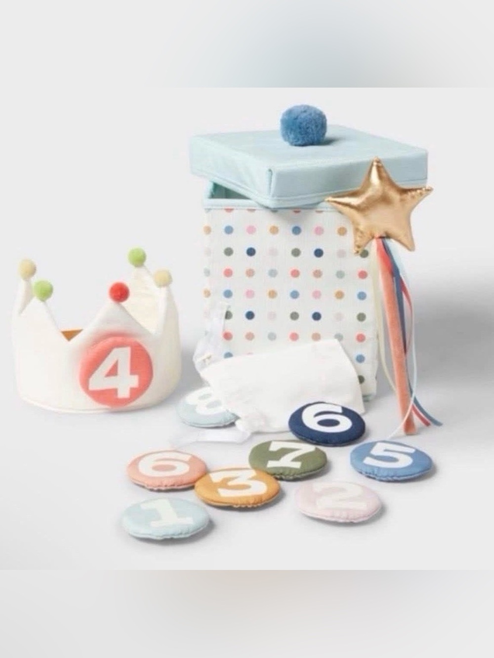 Pillowfort Birthday Crown Kids Interactive Kit